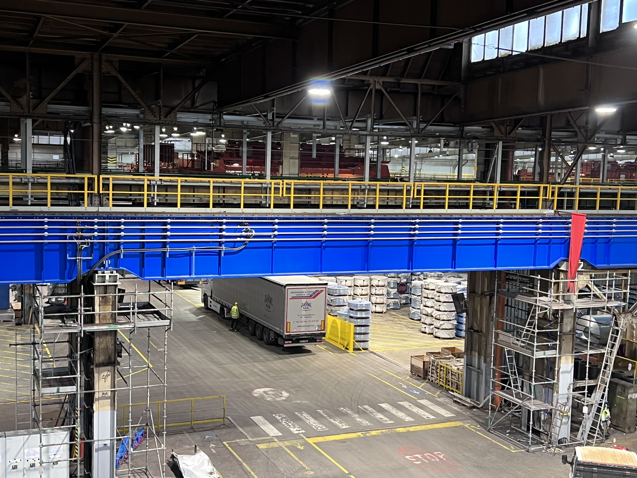 Kranbahntausch voestalpine Linz – Austausch der Kranbahnträger im laufenden Betrieb
