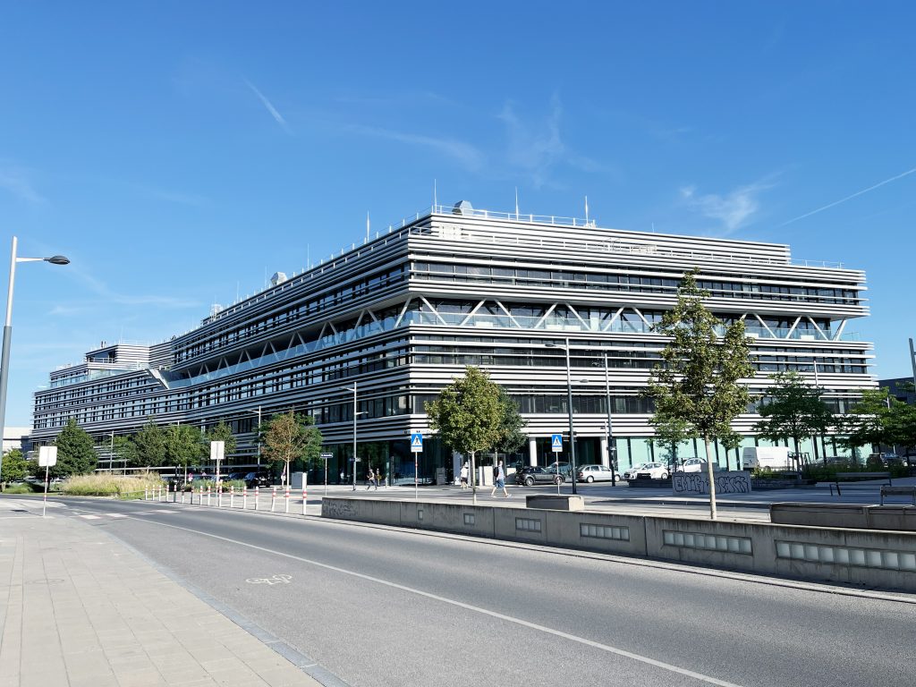 Nachhaltiges Laborgebäude in Wien – geplant von Lorenz Consult